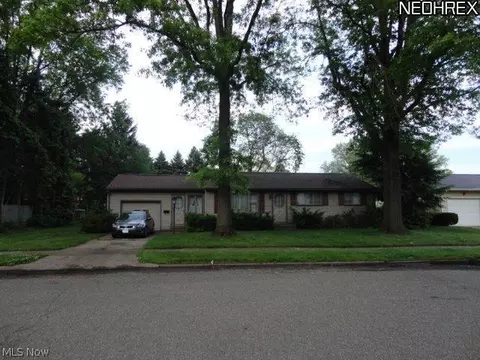 217 Bell Ave, Dover, OH 44622 photo 7