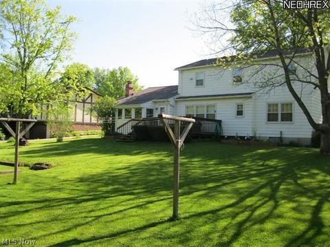 580 San Moritz Dr, Akron, OH 44333 photo 25