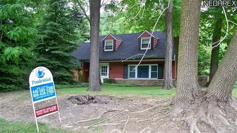 2603 Rockefeller Rd, Wickliffe, OH 44092 photo 4