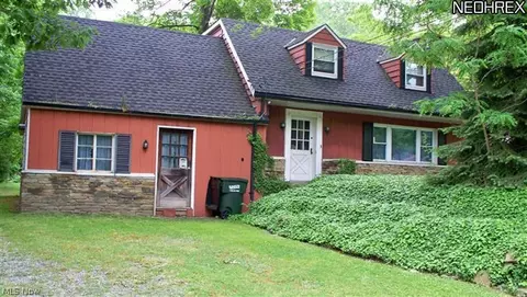 2603 Rockefeller Rd, Wickliffe, OH 44092 photo 2