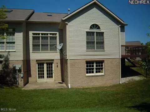 4522 NW Amberidge Ave, Canton, OH 44708 photo 4