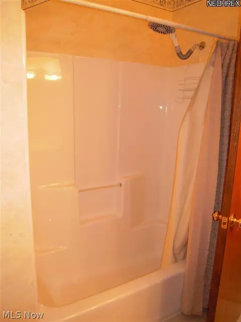 4522 NW Amberidge Ave, Canton, OH 44708 photo 14