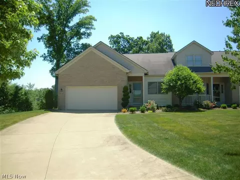 4522 NW Amberidge Ave, Canton, OH 44708 photo 1
