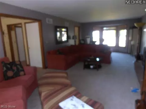 6452 Jochman Ct, Youngstown, OH 44514 photo 3