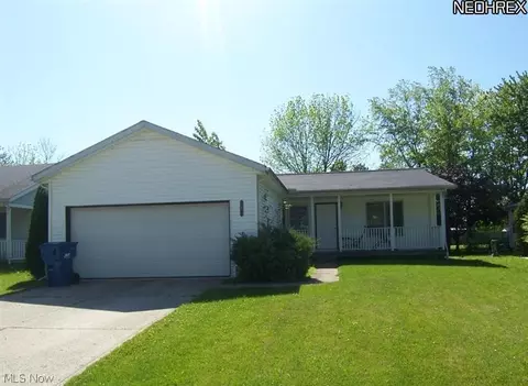 457 Stallion Ct, Lagrange, OH 44050 photo 1