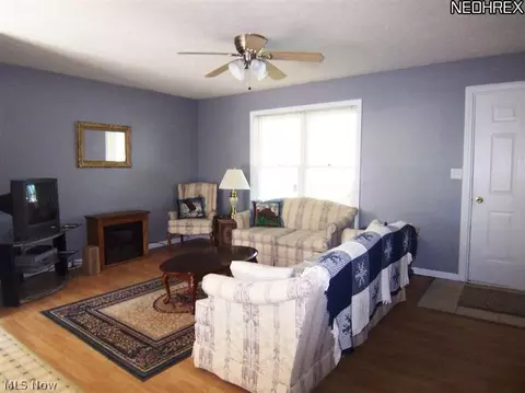 457 Stallion Ct, Lagrange, OH 44050 photo 5