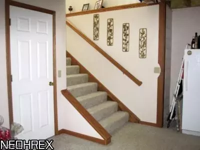 8992 Hayes Rd, Wayne, OH 44428 photo 9