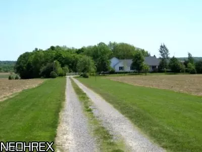 8992 Hayes Rd, Wayne, OH 44428 photo 19
