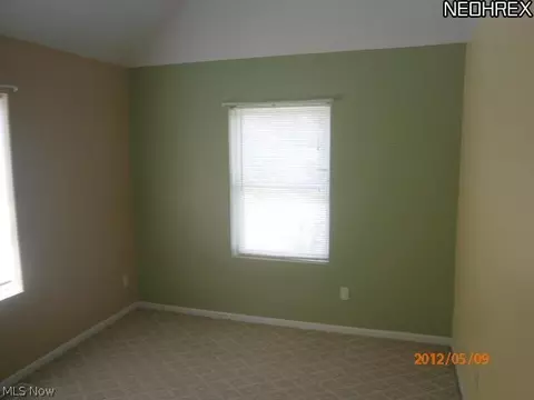 1216 Middle St, Elyria, OH 44035 photo 7
