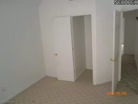 1216 Middle St, Elyria, OH 44035 photo 9
