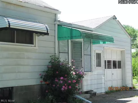 115 Caroline St, Elyria, OH 44035 photo 9