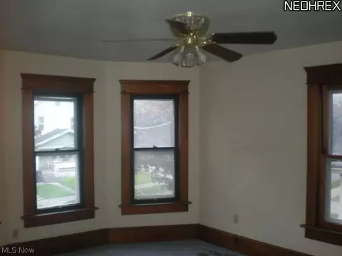84 Cotter Ave, Akron, OH 44305 photo 13