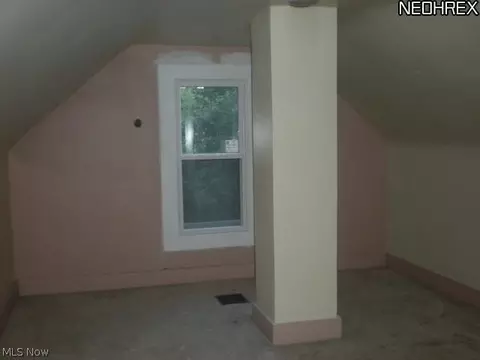 84 Cotter Ave, Akron, OH 44305 photo 19