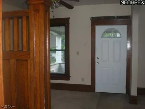 84 Cotter Ave, Akron, OH 44305 photo 10