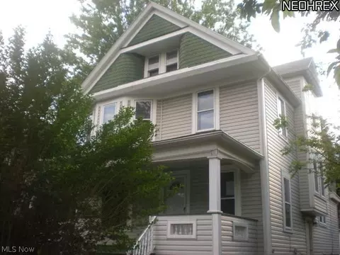84 Cotter Ave, Akron, OH 44305 photo 2
