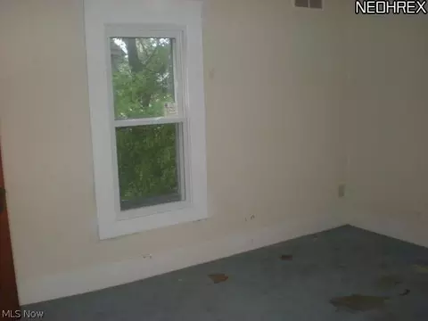 84 Cotter Ave, Akron, OH 44305 photo 14