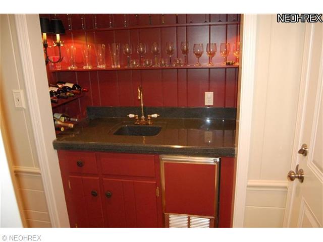 332 Simon Rd, Hudson, OH 44236 photo 2