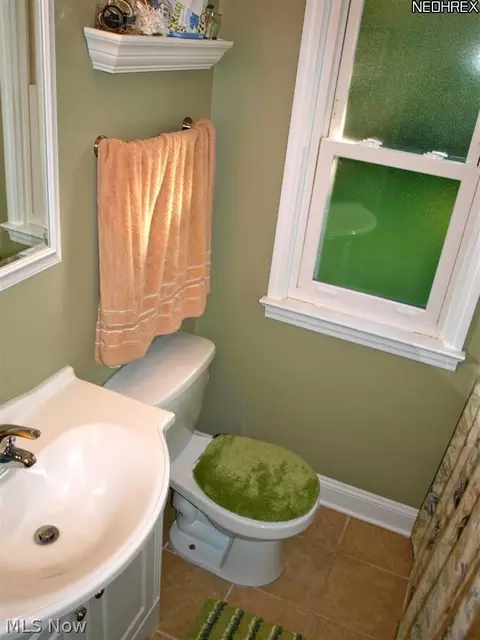 862 E 209th St, Euclid, OH 44119 photo 11