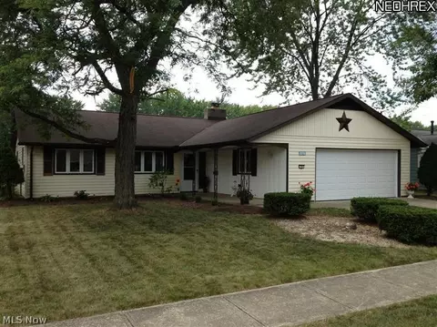 75 Meadow Dr, Berea, OH 44017 photo 14