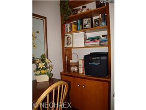 2408 Walnut Blvd, Ashtabula, OH 44004 photo 4