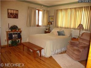 2408 Walnut Blvd, Ashtabula, OH 44004 photo 8