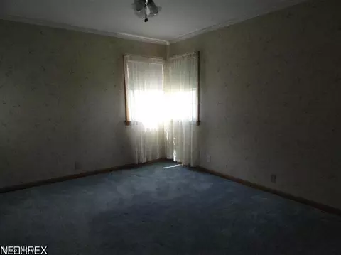 1714 Dover Ave, Dover, OH 44622 photo 9