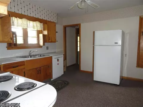 1714 Dover Ave, Dover, OH 44622 photo 6