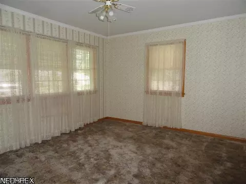 1714 Dover Ave, Dover, OH 44622 photo 8