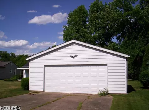 1714 Dover Ave, Dover, OH 44622 photo 16
