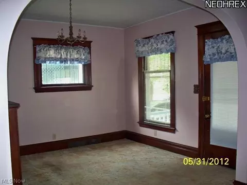 5213 Summer Ave, Ashtabula, OH 44004 photo 4