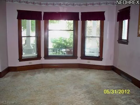 5213 Summer Ave, Ashtabula, OH 44004 photo 2
