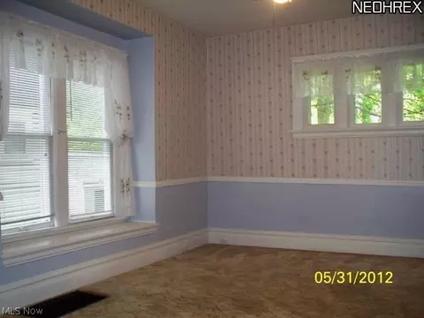5213 Summer Ave, Ashtabula, OH 44004 photo 9