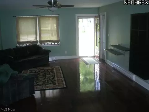 457 Forest Ave, Boardman, OH 44512 photo 4