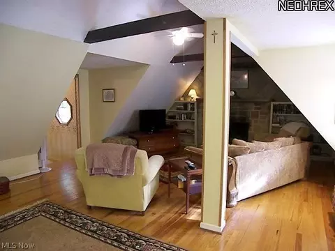 7635 Fields Rd, Chagrin Falls, OH 44023 photo 6