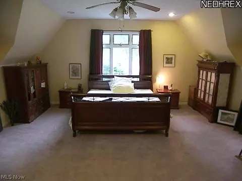 7635 Fields Rd, Chagrin Falls, OH 44023 photo 11