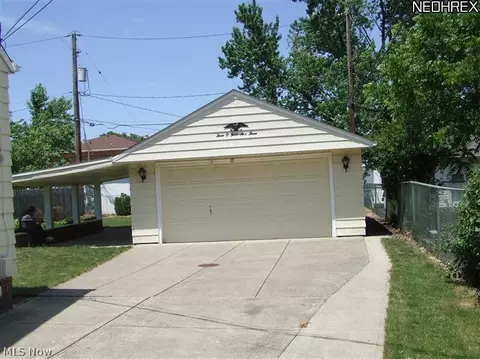 30453 Mark Ct, Wickliffe, OH 44092 photo 8
