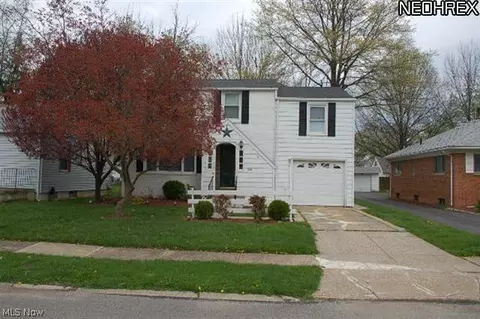 126 Caroline St, Elyria, OH 44035 photo 1