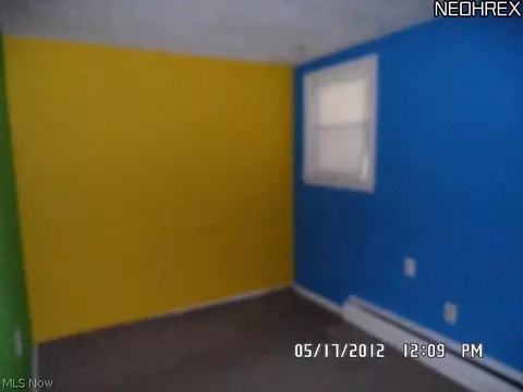 126 Caroline St, Elyria, OH 44035 photo 7