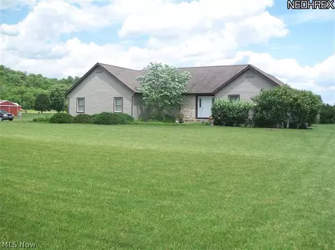 12960 Bottom Rd, Dresden, OH 43821 photo 2