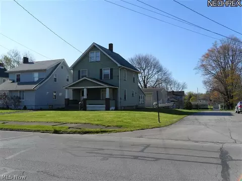 460 Sexton St, Struthers, OH 44471 photo 1