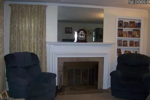 2534 Midvale NW, Canton, OH 44708 photo 2