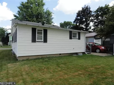 110 W 13th St, Dover, OH 44622 photo 14