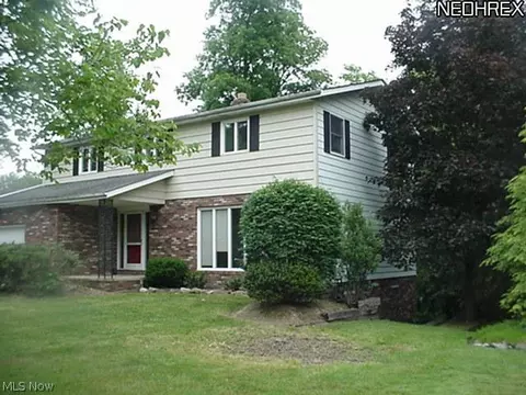 37560 Fox Run Dr, Solon, OH 44139 photo 3