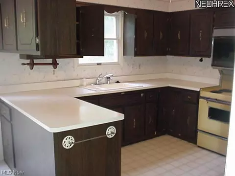 37560 Fox Run Dr, Solon, OH 44139 photo 5