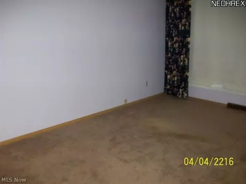 304 E 280th St, Euclid, OH 44132 photo 8