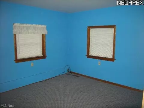 1221 Elm St, Dover, OH 44622 photo 6