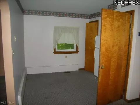1221 Elm St, Dover, OH 44622 photo 5