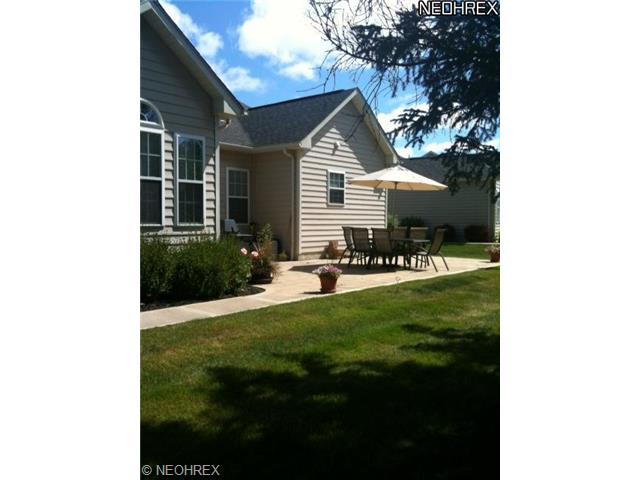 39159 Courseview Dr, Avon, OH 44011 photo 4