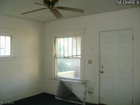 459 E Broad St, Elyria, OH 44035 photo 11