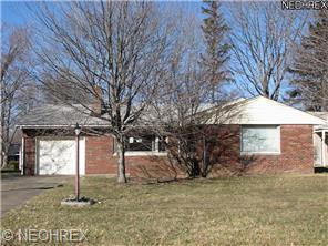 740 Annawan Ln, Youngstown, OH 44512 photo 1